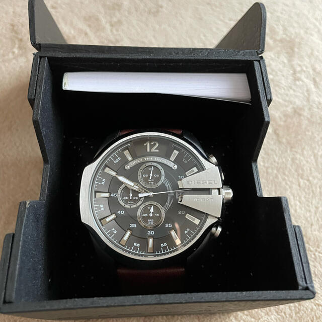 DIESEL(ディーゼル)の【最終値下げ！！】diesel 腕時計　DZ4290 箱付き メンズの時計(腕時計(アナログ))の商品写真