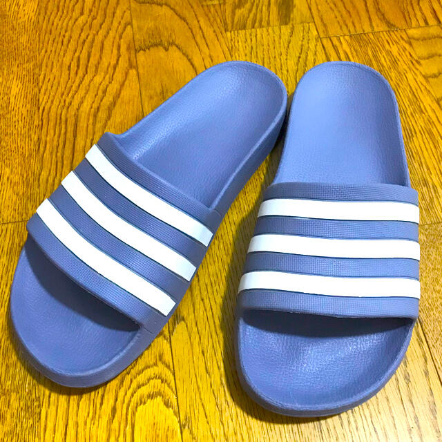 adidas(アディダス)の[moa様専用]adidas アディダス　シャワーサンダル　25センチ レディースの靴/シューズ(サンダル)の商品写真