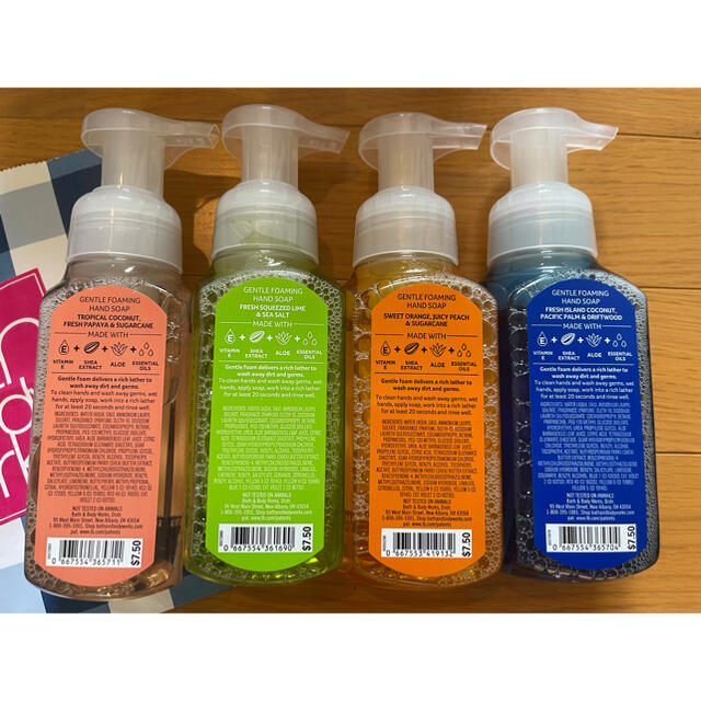 Bath & Body Works(バスアンドボディーワークス)のBath&BodyWorks泡タイプ コスメ/美容のボディケア(ボディソープ/石鹸)の商品写真