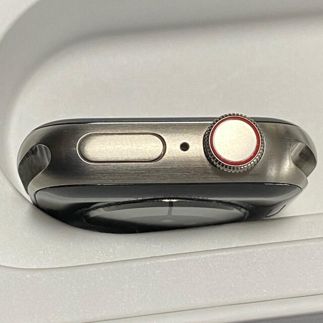 Apple Watch Series 6 40mm Edition チタニウム Apple Watch Series 6 40mm Edition チタニウム
