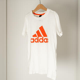 アディダス(adidas)のadidas アディダス Tシャツ　130(Tシャツ/カットソー)