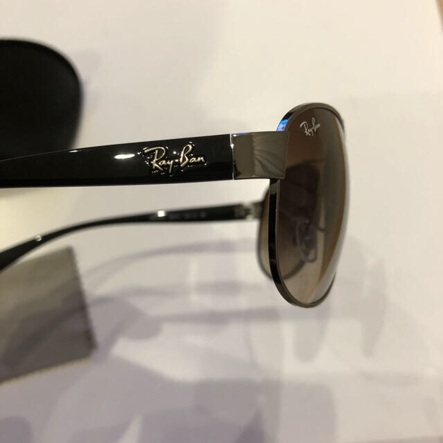 Ray-Ban(レイバン)のRay Ban メンズのファッション小物(サングラス/メガネ)の商品写真