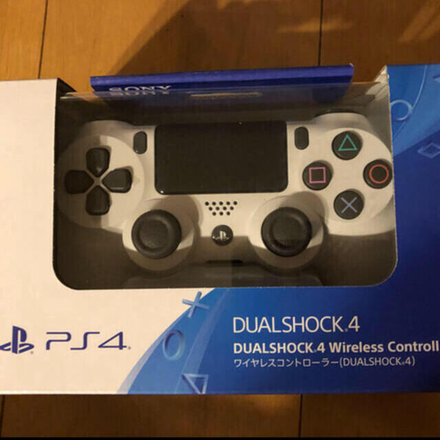 新品　PlayStation4 コントローラー　グレイシャーホワイト