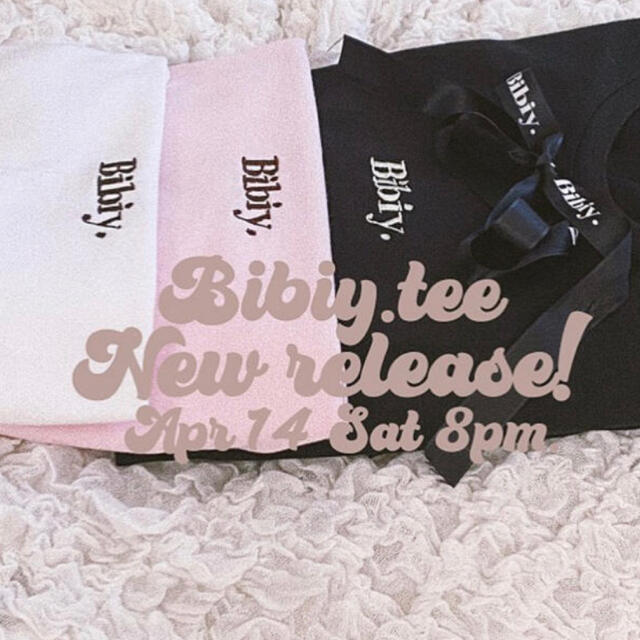 Bibiy. Tシャツ