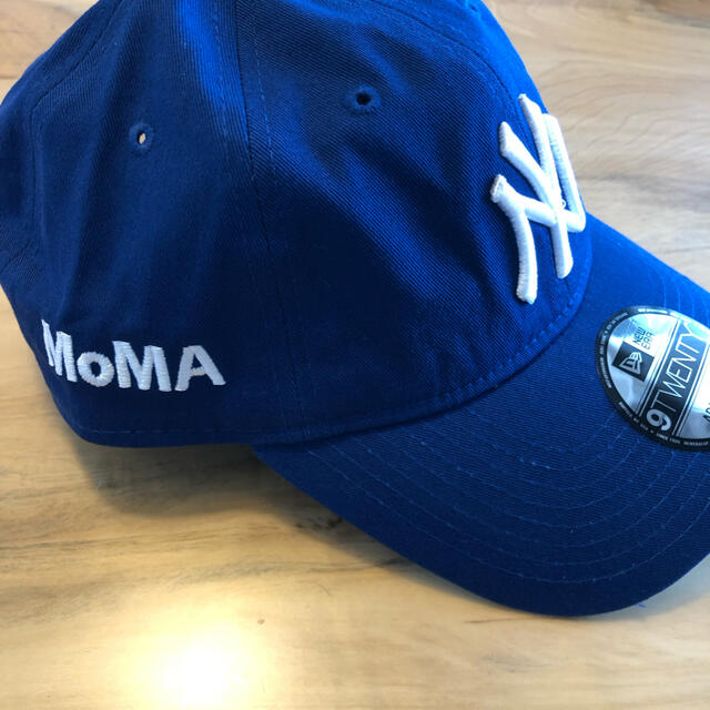 NEW ERA - 新品 US限定 MOMA x Yankees New Era Cap ブルーの通販 by ...