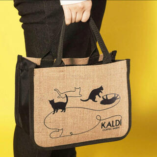 カルディ(KALDI)のKALDI ネコの日バッグ&カレンダー　カルディ(トートバッグ)