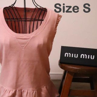 ミュウミュウ(MIU MIU)のMIU MIU　ミュウミュウ　ノースリーブ　カットソー　size S(カットソー(半袖/袖なし))
