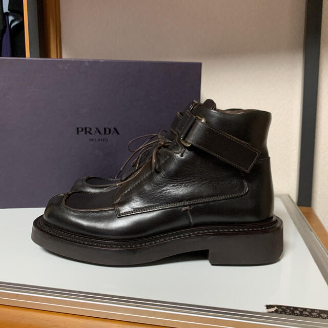 PRADA(プラダ)の新品　PRADA プラダ　レースアップブーツ  ブラウン　サイズ6 1/2 メンズの靴/シューズ(ブーツ)の商品写真