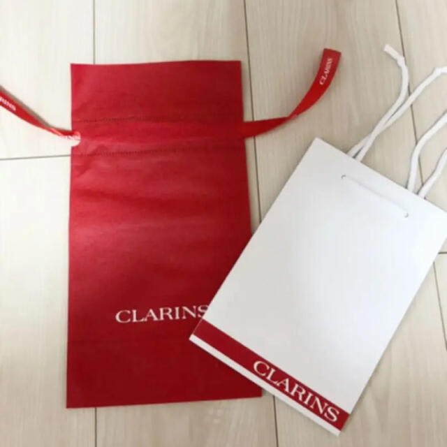 CLARINS(クラランス)のクラランス　ラッピング袋 レディースのバッグ(ショップ袋)の商品写真