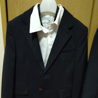 美品　男児スーツ　130 AKI HIGASHIHARA(ドレス/フォーマル)