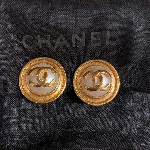 CHANEL(シャネル)のシャネル　ヴィンテージ　イヤリング レディースのアクセサリー(イヤリング)の商品写真