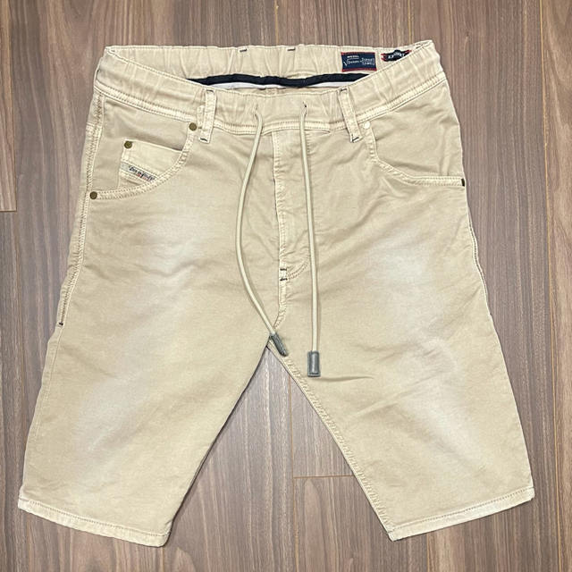 DIESEL ディーゼル　JOGG JEANS KROSHORTパンツ