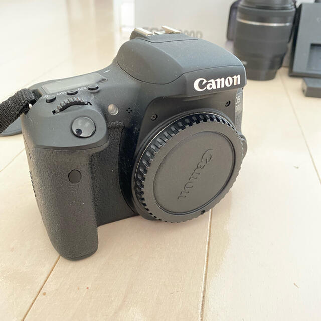 canon EOS 8000D 標準レンズ付き キャノン 一眼レフカメラ