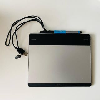 ワコム(Wacom)のWacom INTUOS ペンタブレット(タブレット)