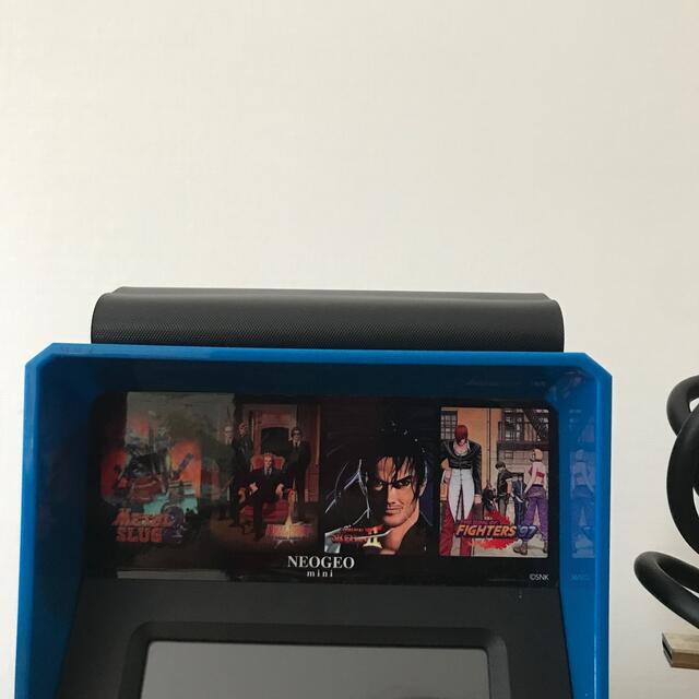 NEOGEO(ネオジオ)のNEOGEO mini ネオジオミニ INTERNATIONAL セット エンタメ/ホビーのゲームソフト/ゲーム機本体(家庭用ゲーム機本体)の商品写真