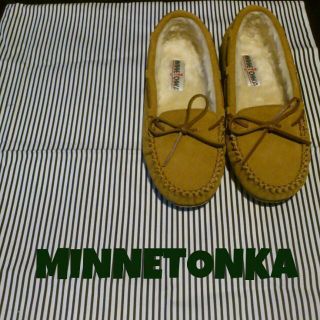 ミネトンカ(Minnetonka)のMINNETONKAファーモカシン ８(ハイヒール/パンプス)