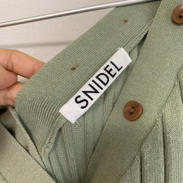 SNIDEL(スナイデル)のSNIDEL フロントボタンニットワンピース ミント レディースのワンピース(ロングワンピース/マキシワンピース)の商品写真