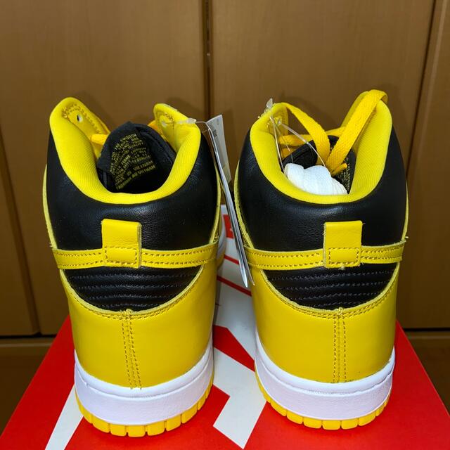 NIKE(ナイキ)のNIKE DUNK High SP Varsity Maize メンズの靴/シューズ(スニーカー)の商品写真