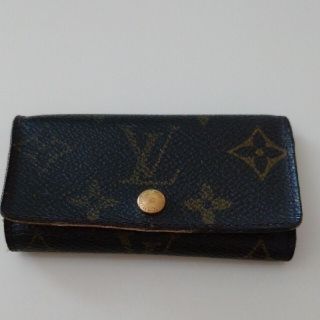 ルイヴィトン(LOUIS VUITTON)のルイ・ヴィトン モノグラム 4連キーケース(キーケース)