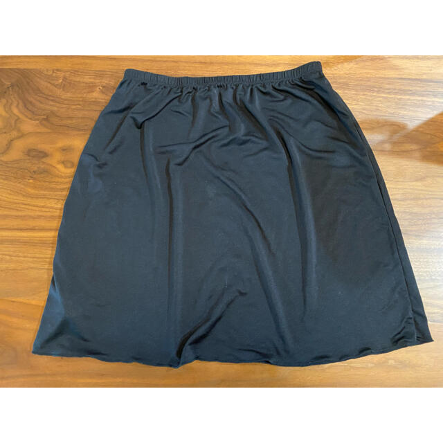 tutuanna(チュチュアンナ)のペチコート　ブラック　スカート、ワンピースの下に レディースのスカート(ミニスカート)の商品写真