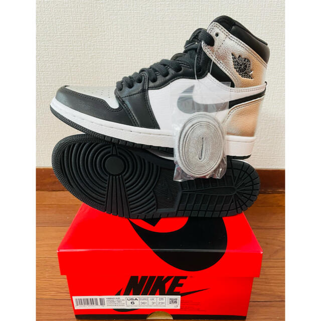 NIKE WMNS AJ1 HIGH OG SILVER TOE 23cm