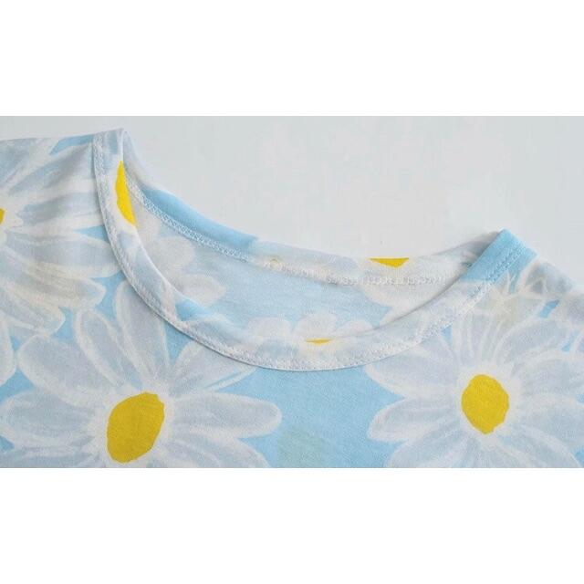 ZARA(ザラ)の🌻7月新作🎋4716◆フラワー 花柄 半袖  Tシャツ レディースのトップス(Tシャツ(半袖/袖なし))の商品写真