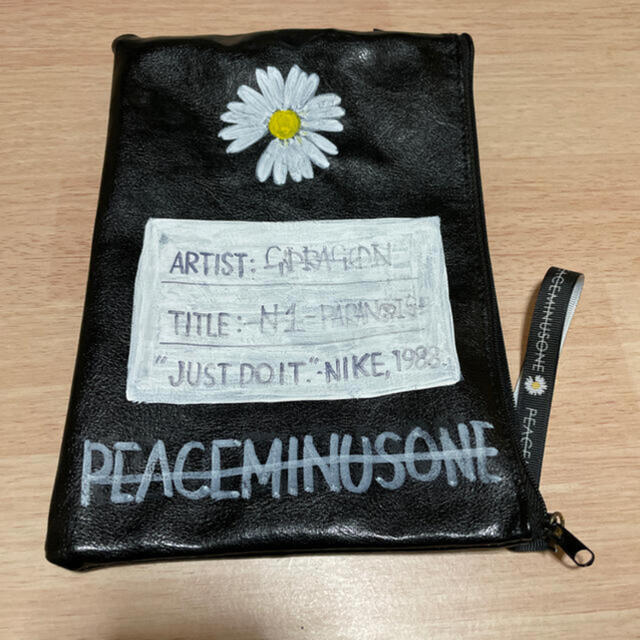 PEACEMINUSONE(ピースマイナスワン)のpeaceminusone 風 ポーチ メンズのファッション小物(その他)の商品写真