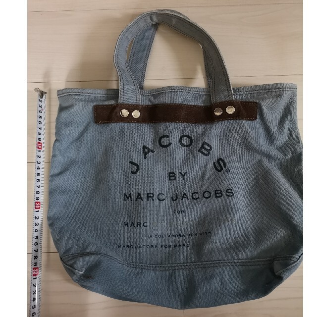 MARC BY MARC JACOBS(マークバイマークジェイコブス)のMARC JACOBS バッグ 手提げ マークジェイコブス レディースのバッグ(トートバッグ)の商品写真