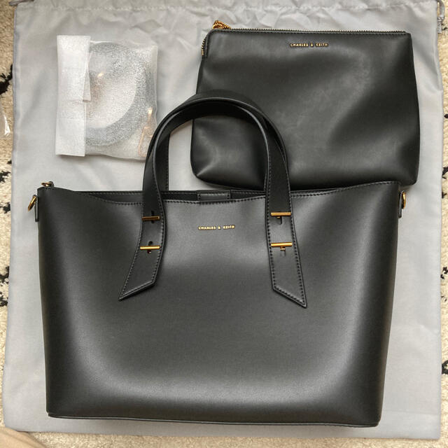 Charles and Keith(チャールズアンドキース)の【CHARLES & KEITH】トートバッグ レディースのバッグ(トートバッグ)の商品写真