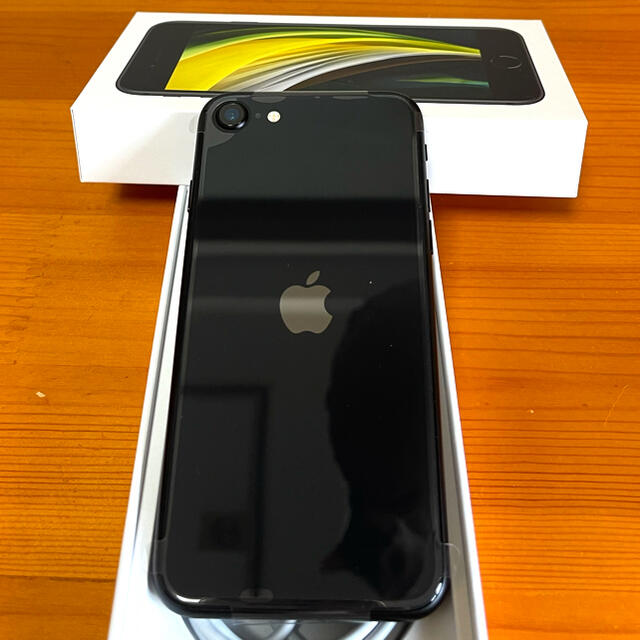 【新品】iPhone SE 第2世代 (SE2) 黒 64GB SIMフリー