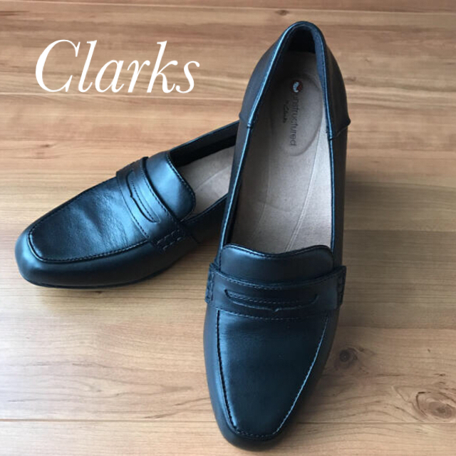 新品未使用】23.5cm Clarks クラークス ローファー-connectedremag.com