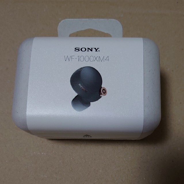 SONY(ソニー)の新品未開封 SONY  WF-1000XM4ブラック スマホ/家電/カメラのオーディオ機器(ヘッドフォン/イヤフォン)の商品写真