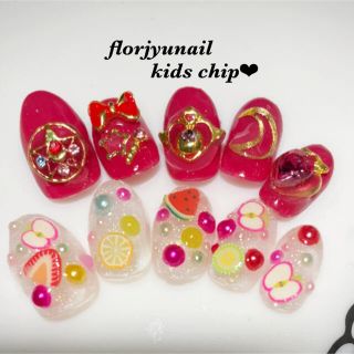 kids nail chips コスメ/美容のネイル(つけ爪/ネイルチップ)の商品写真