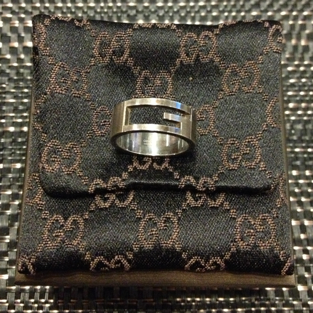 Gucci(グッチ)のGucci シルバーリング 15号 レディースのアクセサリー(リング(指輪))の商品写真