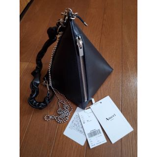 アメリヴィンテージ(Ameri VINTAGE)の【Ameri vintage】PYRAMID CHAIN BAG(ハンドバッグ)