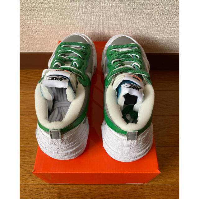 sacai(サカイ)のNIKE x sacai ブレーザーLOW Classic Green 24cm レディースの靴/シューズ(スニーカー)の商品写真