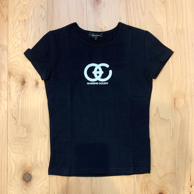 QUEENS COURT(クイーンズコート)のクイーンズコート　ロゴ　Tシャツ レディースのトップス(Tシャツ(半袖/袖なし))の商品写真