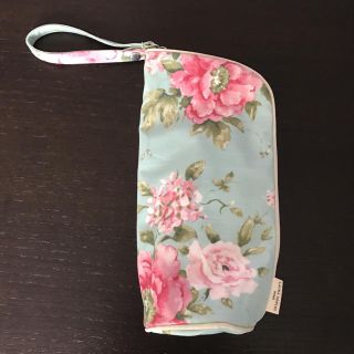 ローラアシュレイ(LAURA ASHLEY)のローラアシュレイのボトルケース(収納/キッチン雑貨)