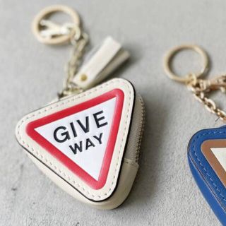 アパルトモンドゥーズィエムクラス(L'Appartement DEUXIEME CLASSE)の【GOOD GRIEF!/グッドグリーフ】medicine Key ring(キーホルダー)