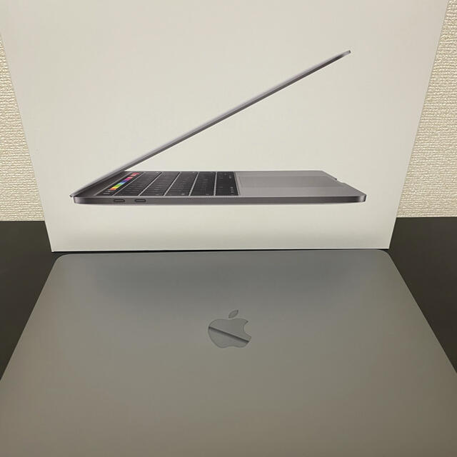 macbook pro 2018 13インチ スペースグレイAirPods