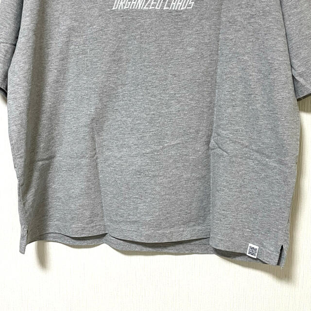 GU(ジーユー)のGU ジーユーTシャツ　渋谷忠臣コラボ　グレー メンズのトップス(Tシャツ/カットソー(半袖/袖なし))の商品写真