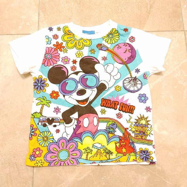 Disney(ディズニー)のあられちゃん❤️ディズニーリゾート　ミッキー　Tシャツ　トップス　100 キッズ/ベビー/マタニティのキッズ服男の子用(90cm~)(Tシャツ/カットソー)の商品写真