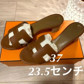 HERMÈS エルメス 定番サンダル オアシズ ゴールド 37 24cm
