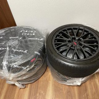 ダンロップ(DUNLOP)の【使用距離1万キロ未満】WRX STI VAB 18インチホイールタイヤ付4本(タイヤ・ホイールセット)