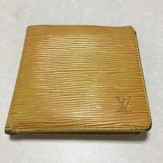 ルイヴィトン(LOUIS VUITTON)のVUITTON ヴィトン　エピ　折り畳み財布　(財布)