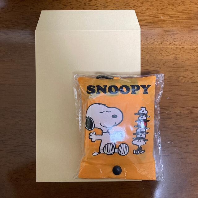 SNOOPY(スヌーピー)の【フック付き】スヌーピー　ポーチ付き　エコバッグ　バック　折り畳み エンタメ/ホビーのアニメグッズ(その他)の商品写真