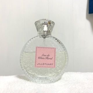 ジルスチュアート(JILLSTUART)のジルスチュアート  リラックスオードホワイトフローラル　香水(香水(女性用))