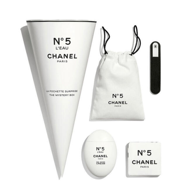 CHANEL(シャネル)のシャネル ミステリーボックス N°5 ロー ハンドクリーム セット 限定 No5 コスメ/美容のボディケア(ハンドクリーム)の商品写真