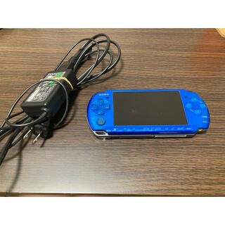 プレイステーションポータブル(PlayStation Portable)の[動作確認済・充電器付]PSP3000 ブルー (携帯用ゲーム機本体)