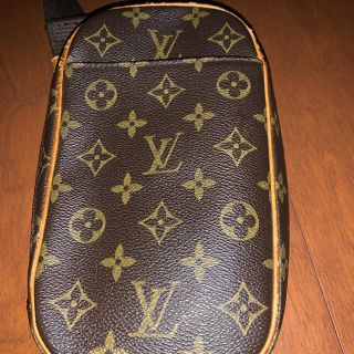 ルイヴィトン(LOUIS VUITTON)のルイヴィトン、モノグラム　ポシェット　ガンシュ(ボディバッグ/ウエストポーチ)